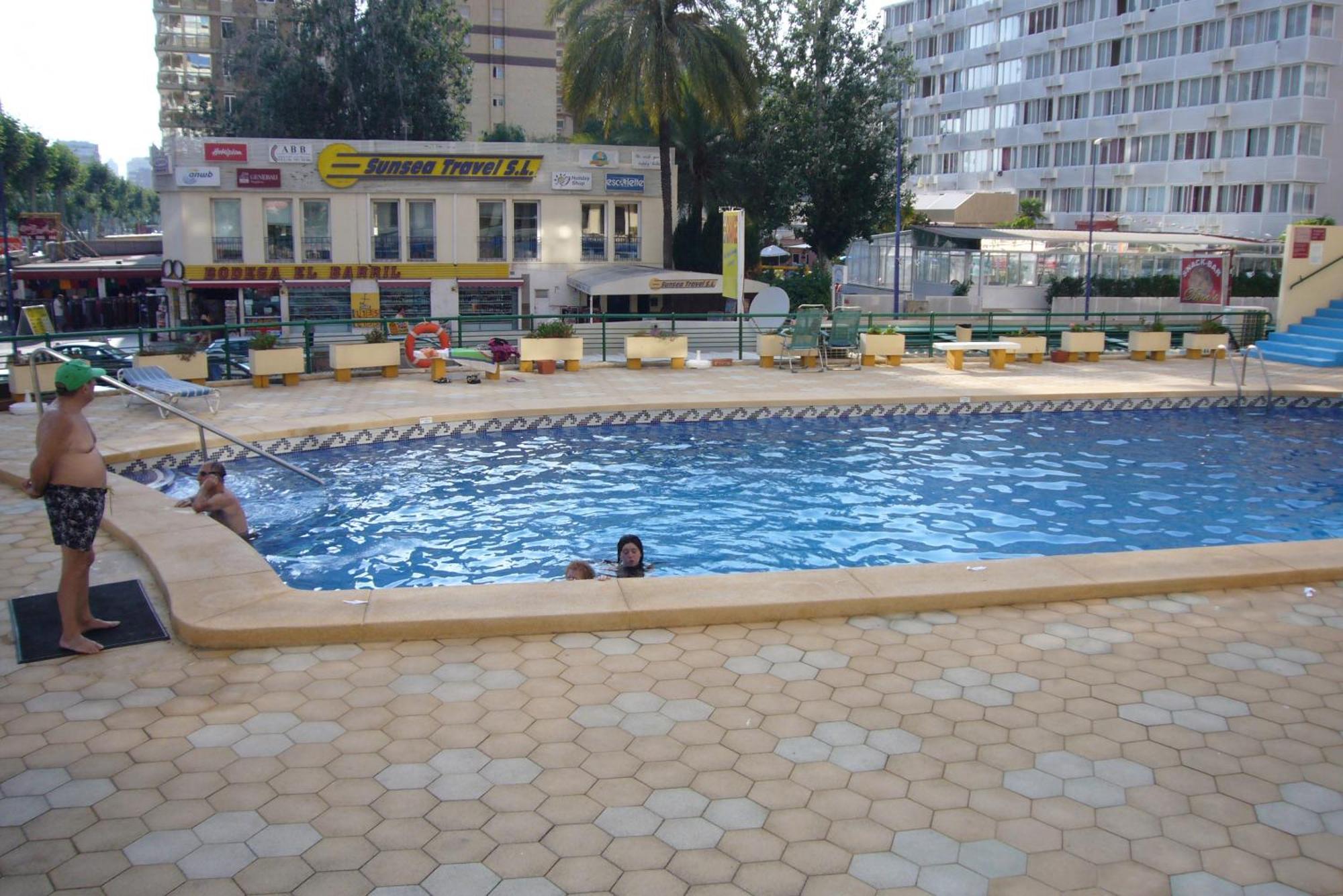 Coblanca 3 - Fincas Arena Бенидорм Экстерьер фото