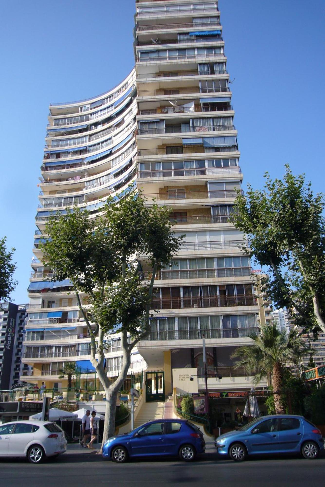 Coblanca 3 - Fincas Arena Бенидорм Экстерьер фото